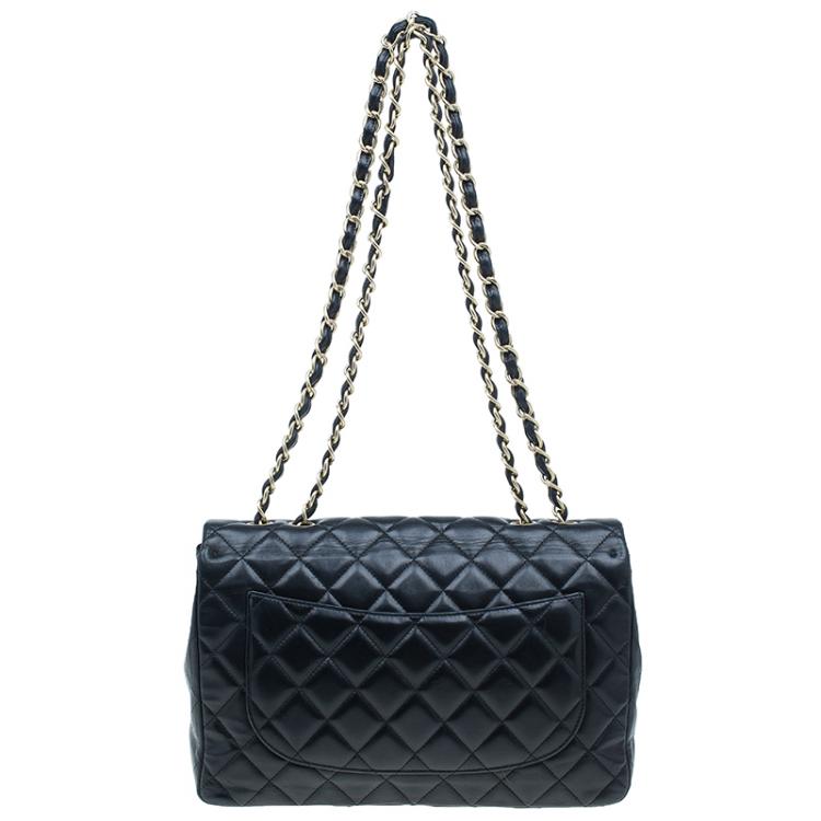 Pre Owned Chanel Black Quilted Lambskin Leather Jumbo Single Flap Bag