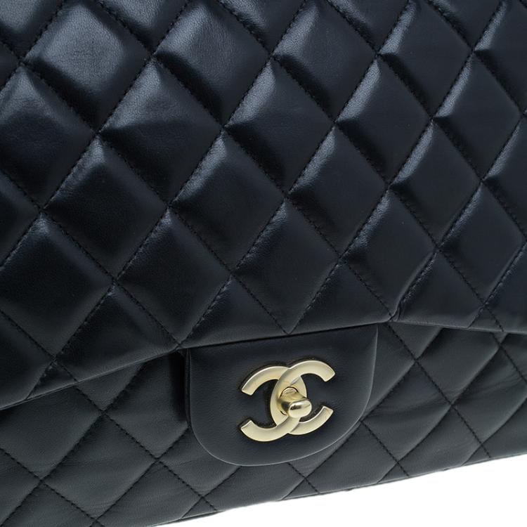 Pre Owned Chanel Black Quilted Lambskin Leather Jumbo Single Flap Bag