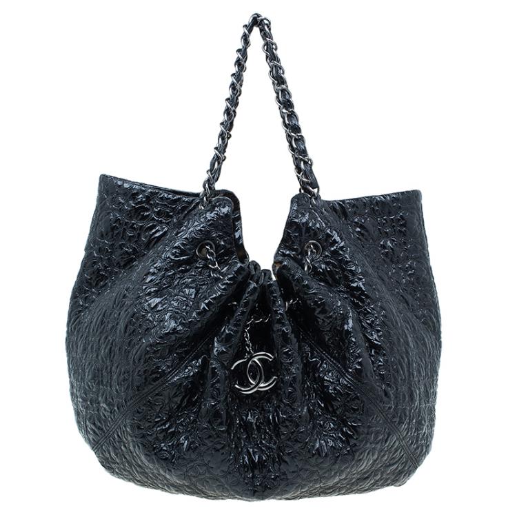 Chanel Crumpled Patent Droplet - Black Hobos, Handbags - CHA546753