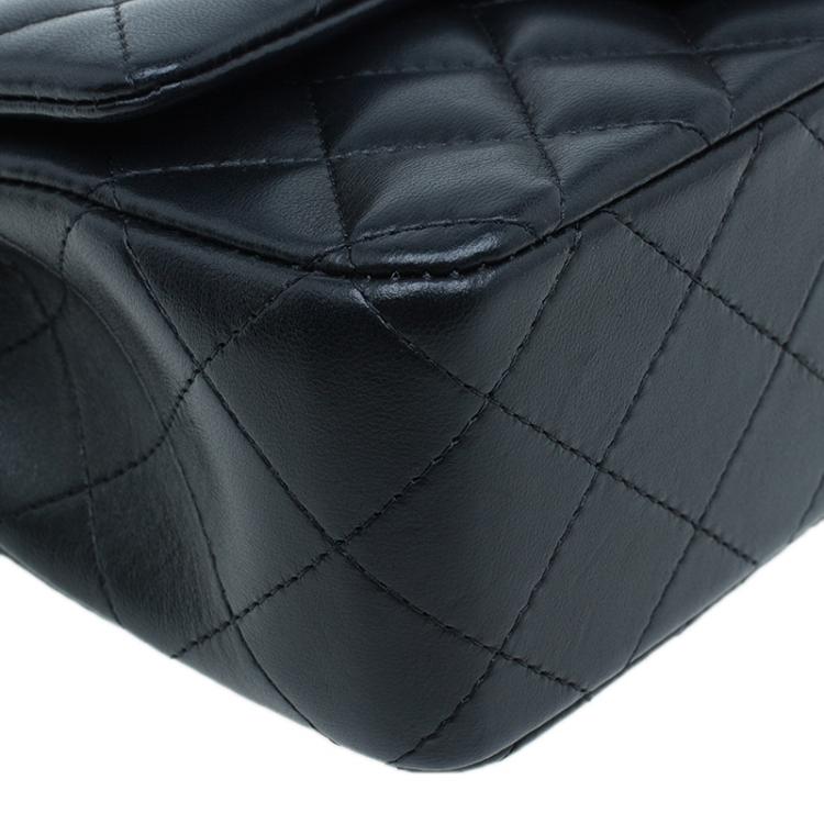 Pre Owned Chanel Black Quilted Leather New Mini Classic Single Flap Bag
