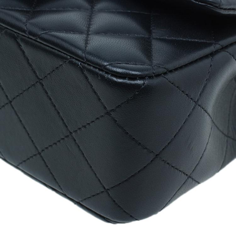Pre Owned Chanel Black Quilted Leather New Mini Classic Single Flap Bag
