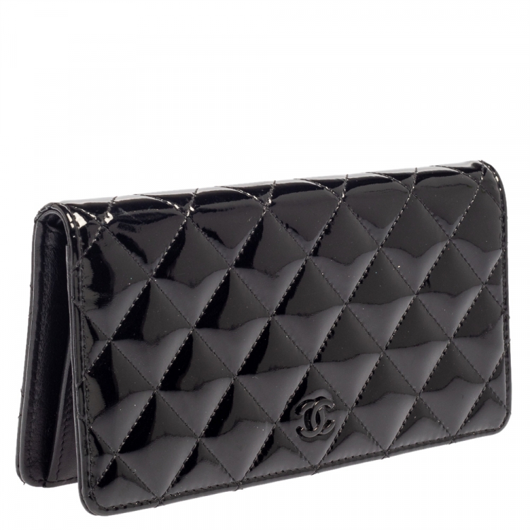 Pre Owned Chanel Black Quilted Patent Leather Flap Long Wallet