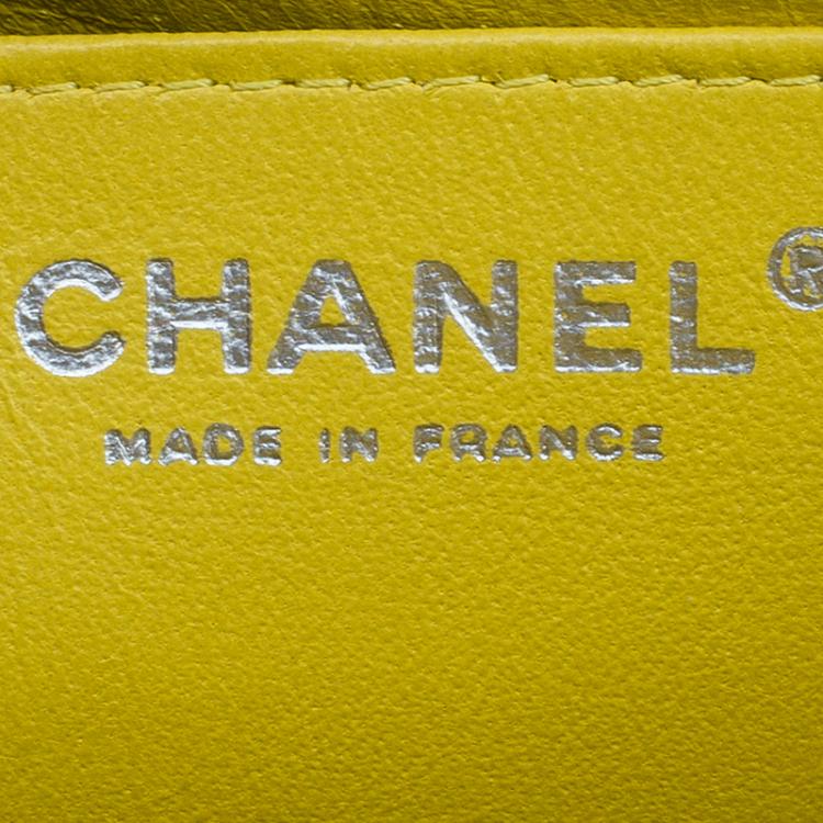 Pre Owned Chanel Yellow Quilted Lambskin Leather Classic Maxi Single Flap Bag