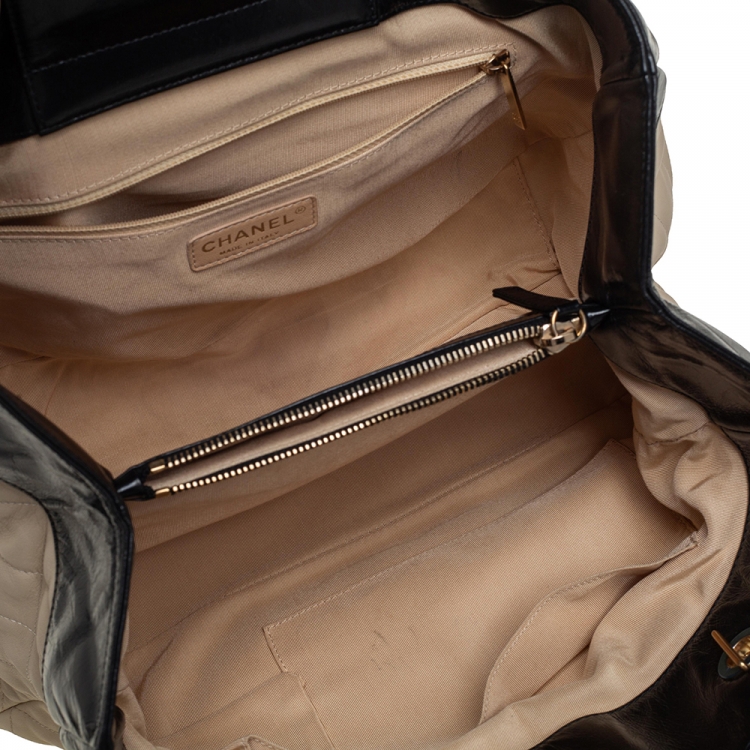 Pre Owned Chanel Beige/Black Quilted Leather In The Mix Shopping Tote 