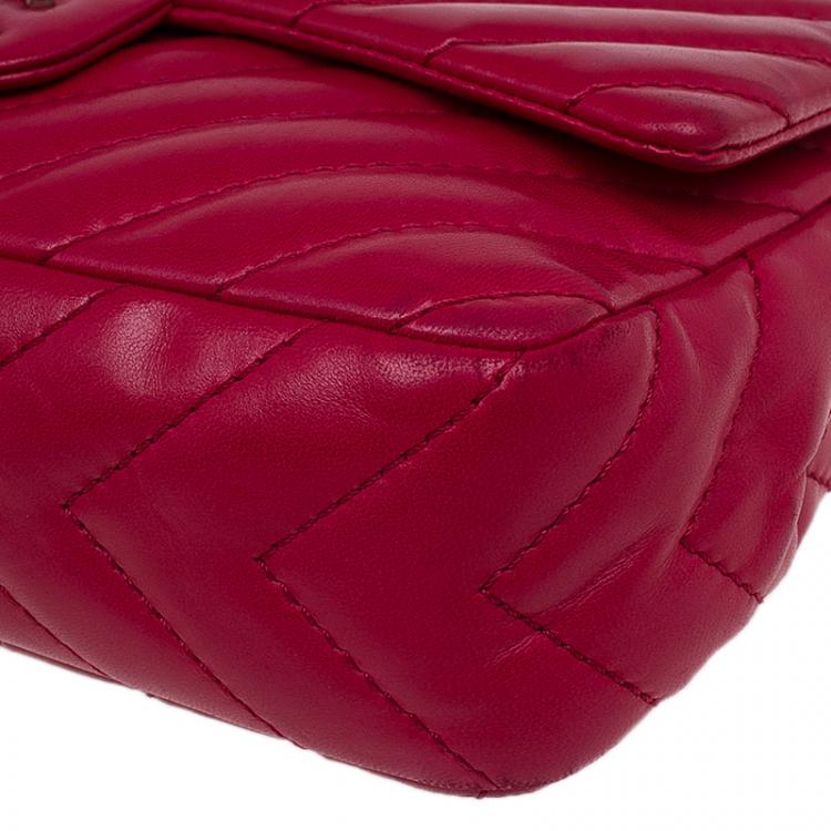 Pre Owned Chanel Red Chevron Quilted Lambskin Medium Classic Single Flap Bag