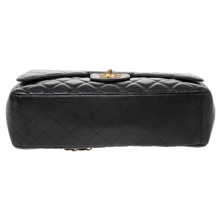 Pre Owned Chanel Black Quilted Caviar Leather Maxi Classic Single Flap Bag