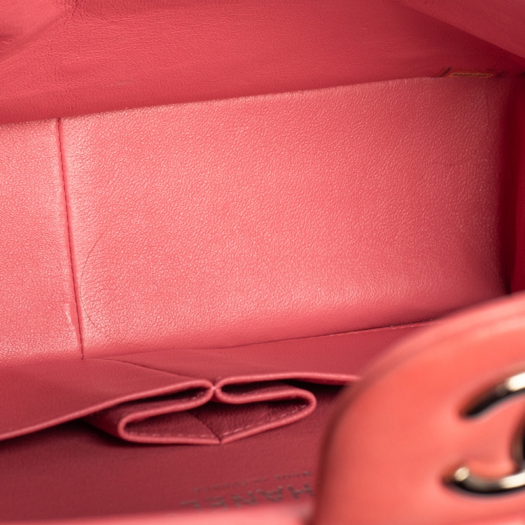Pre Owned Chanel Pink Quilted Lambskin Leather Jumbo Classic Single Flap Bag