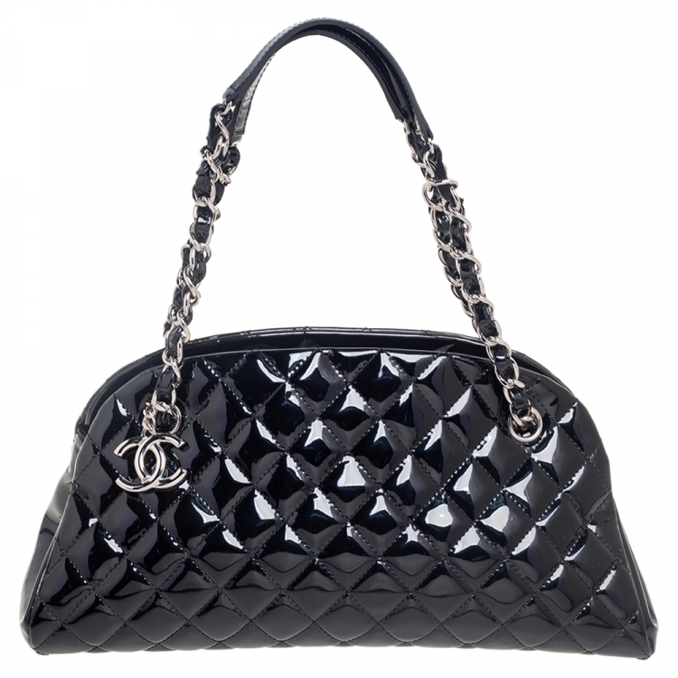 Pre Owned Chanel Black Quilted Patent Leather Medium Just Mademoiselle Bowling Bag