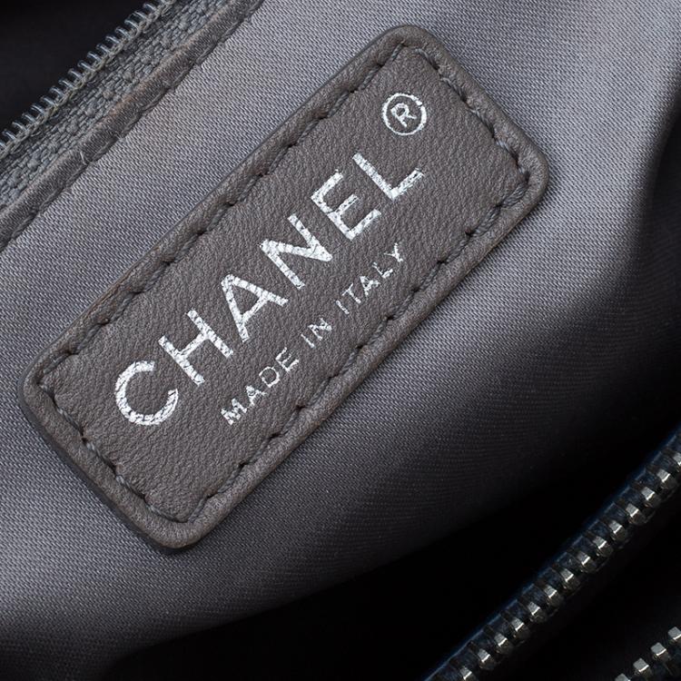 Pre Owned Chanel Navy Blue Glazed Crackled Leather XL Large Grand Shopper Tote