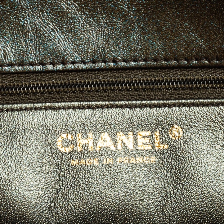 Pre Owned Chanel Metallic Grey Quilted Leather Reissue Clutch