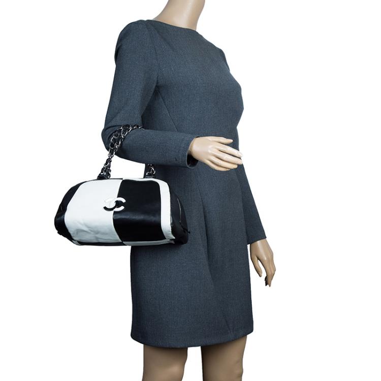 Pre Owned Chanel Bicolor Leather CC Bowling Bag