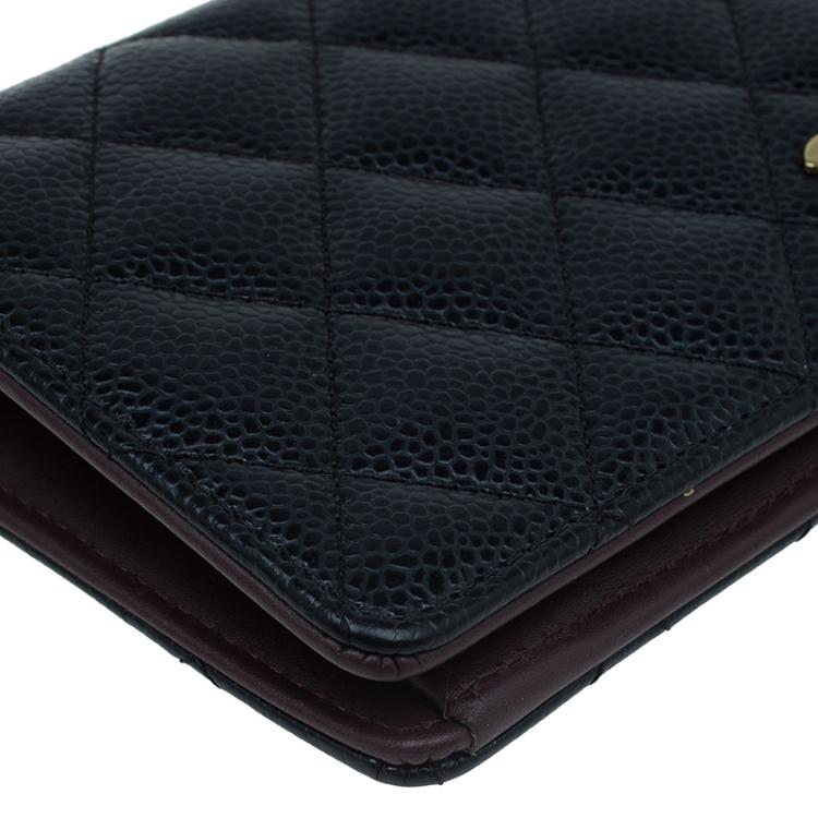 Pre Owned Chanel Black Quilted Caviar Bi-Fold Wallet
