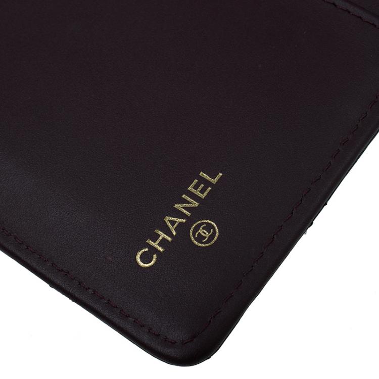 Pre Owned Chanel Black Quilted Caviar Bi-Fold Wallet