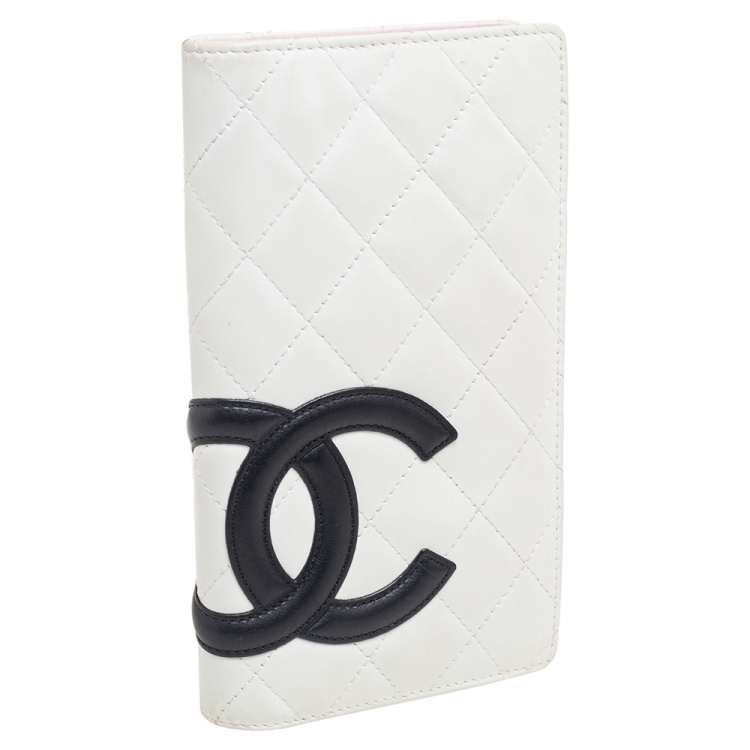 Pre Owned Chanel White Quilted Leather Cambon Ligne Bifold Wallet