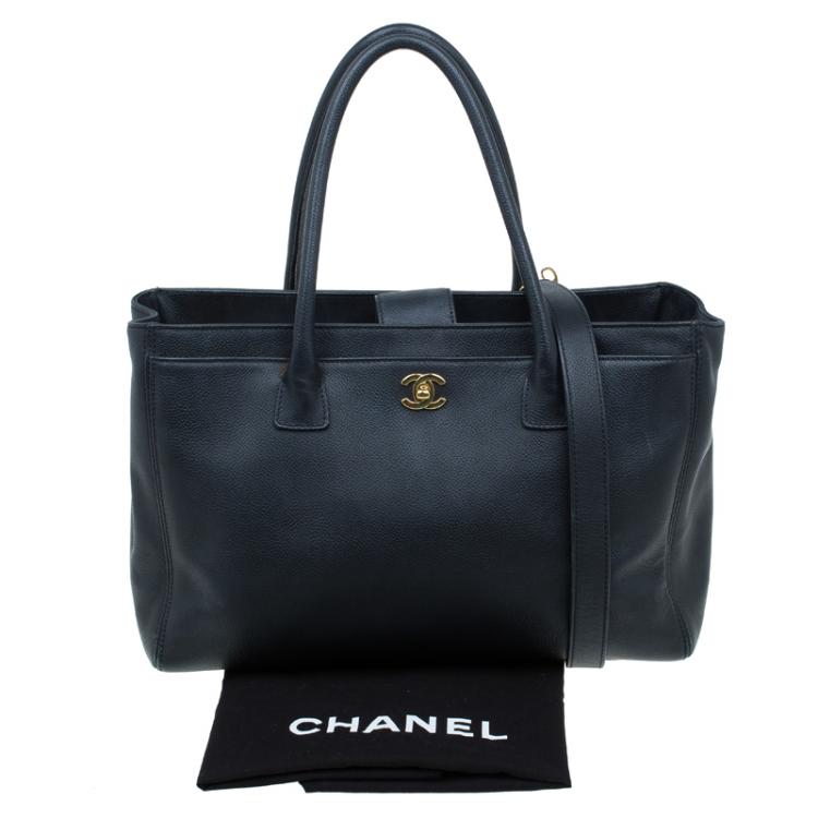 Pre Owned Chanel Black Caviar Leather Cerf Shopper Tote