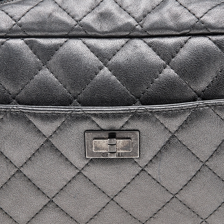 Pre Owned Chanel Metallic Grey Quilted Leather Reissue Camera Bag