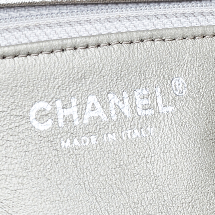 Pre Owned Chanel Metallic Beige Suede Large Roll Reissue Clutch