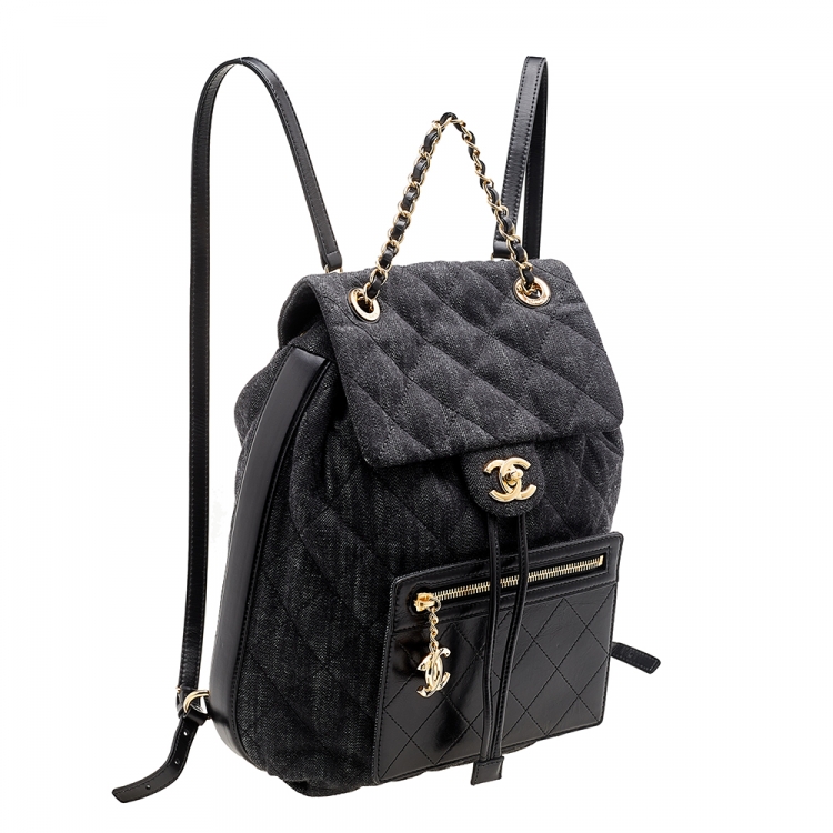 Pre Owned Chanel Grey/Black Quilted Denim and Leather CC Backpack