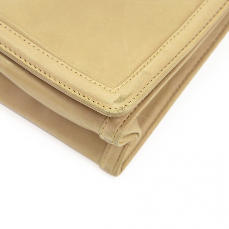 Pre Owned Chanel Beige Lambskin CC Flap Clutch