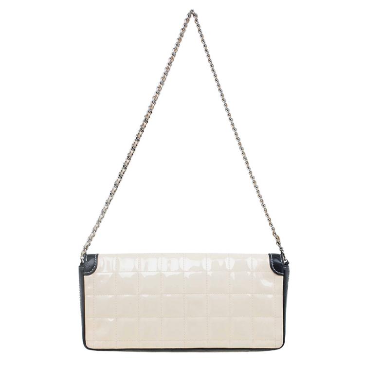 Pre Owned Chanel Beige/Black Bar Quilted Patent East West Flap Bag