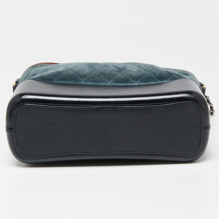 مملوكة مسبقًا Chanel Blue/Black Quilted Suede And Leather Medium Gabrielle Hobo 