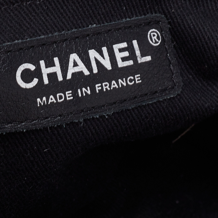 Pre Owned Chanel Black Quilted Leather Ultimate Stitch Flap Bag