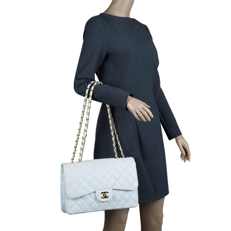 Pre Owned Chanel White Quilted Caviar Leather Jumbo Classic Single Flap Bag