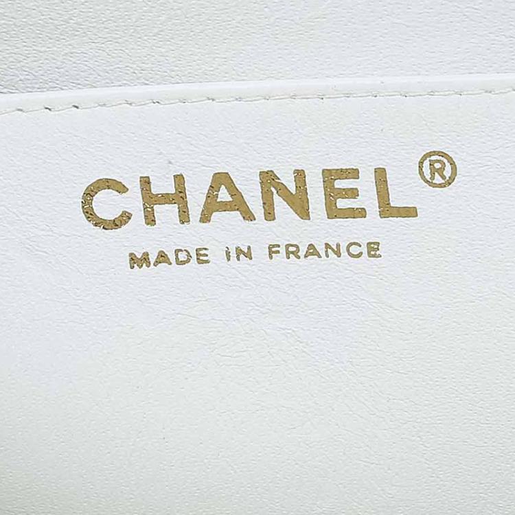 Pre Owned Chanel White Quilted Caviar Leather Jumbo Classic Single Flap Bag