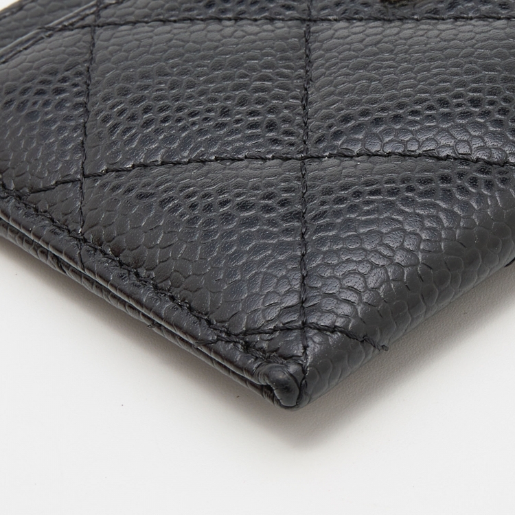 Pre Owned Chanel Black Quilted Caviar Leather CC Card Holder