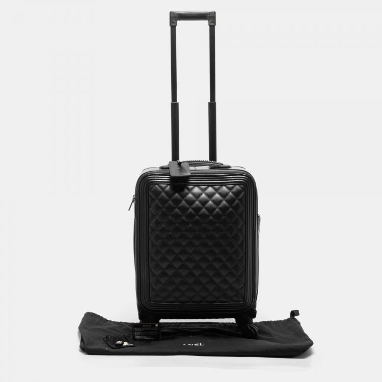 Pre Owned Chanel Black Quilted Caviar Leather Coco Case Trolley