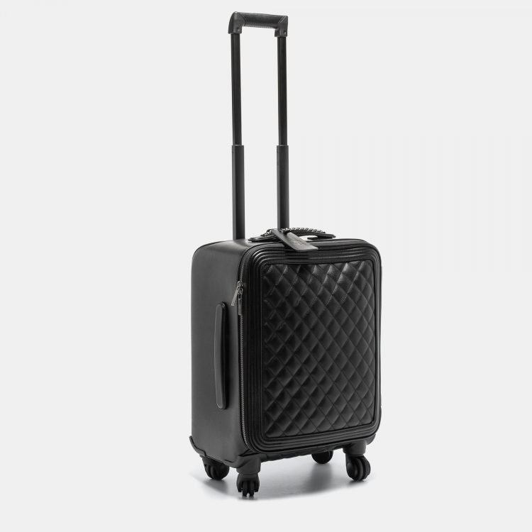 Pre Owned Chanel Black Quilted Caviar Leather Coco Case Trolley