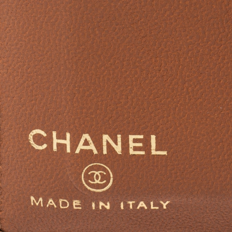 Pre Owned Chanel Brown Quilted Leather CC Bifold Card Case