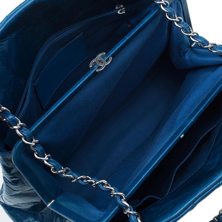 Pre Owned Chanel Blue Quilted Glazed Crackled Leather Large Mademoiselle Bowling Bag