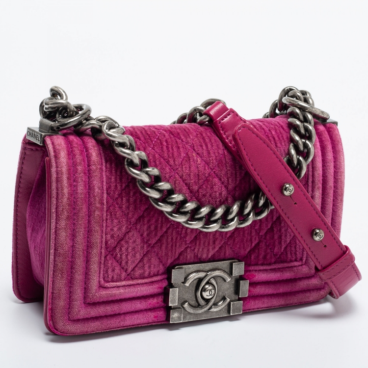 Pre Owned Chanel Pink Quilted Velvet Small Boy Flap Bag