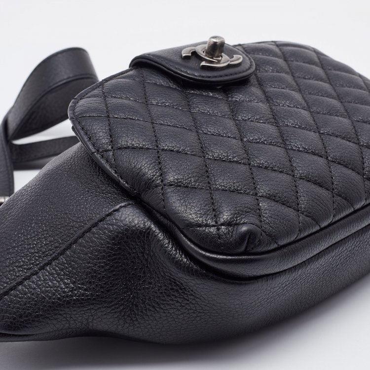 Pre Owned Chanel Black Quilted Leather CC Casual Rock Belt Bag