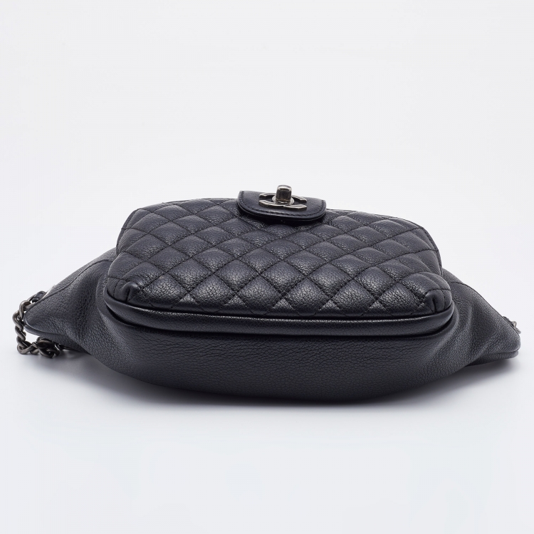 Pre Owned Chanel Black Quilted Leather CC Casual Rock Belt Bag