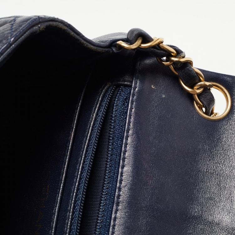 Pre Owned Chanel Navy Blue Quilted Leather Mini Square Classic Flap Bag
