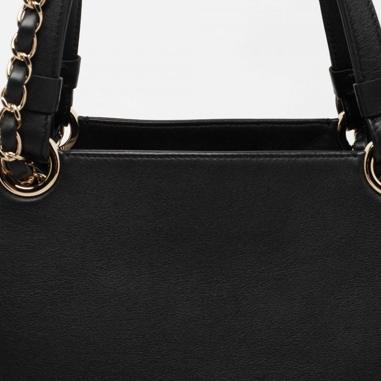 Pre Owned Chanel Black Leather CC Top Zip Shopper Tote