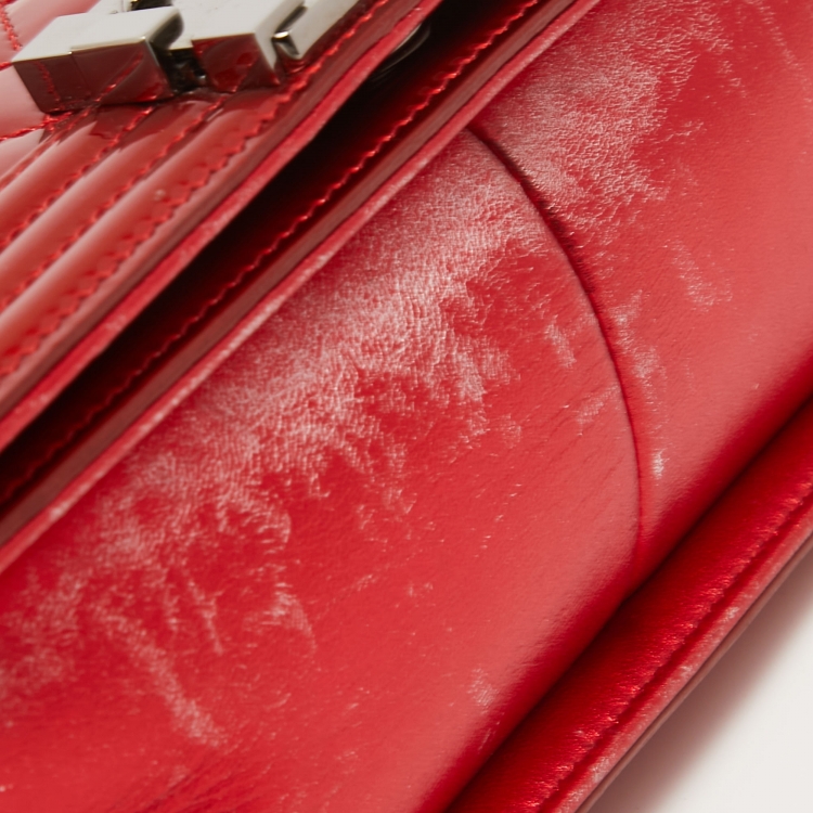 Pre Owned Chanel Red Quilted Patent Leather Medium Boy Bag