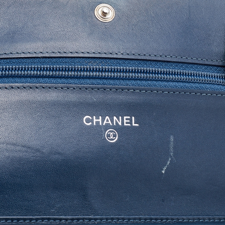 Pre Owned Chanel Blue Caviar Leather Wallet On Chain