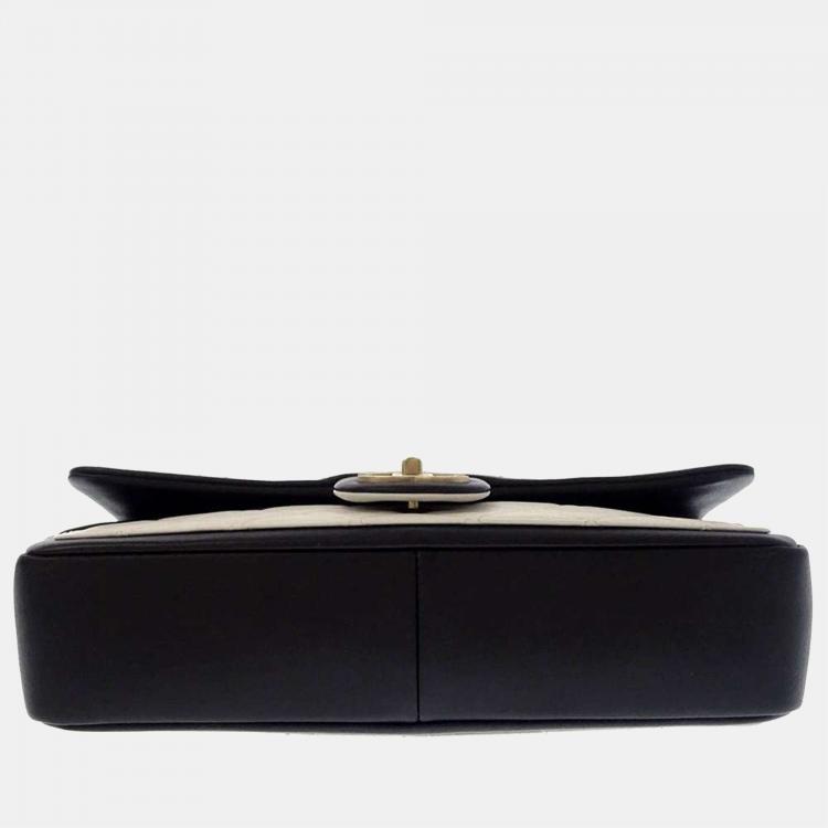 Pre Owned Chanel White/Black Lambskin vintage flap bag