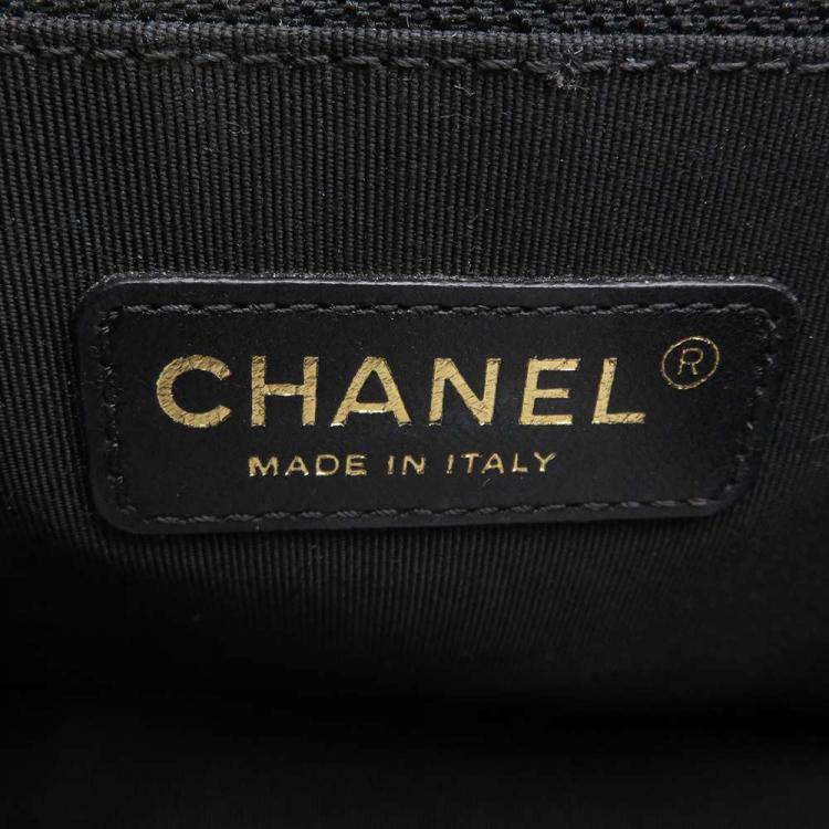 Pre Owned Chanel White/Black Lambskin vintage flap bag