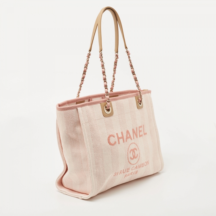 Pre Owned Chanel Pink Raffia and Leather Medium Deauville Shopper Tote