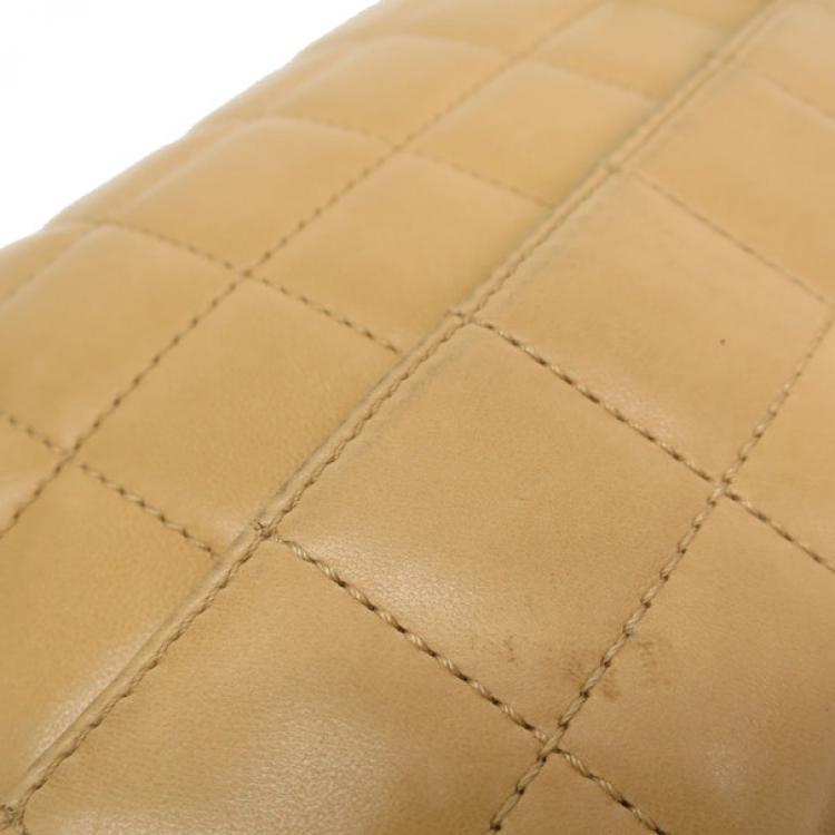 مملوكة مسبقًا Chanel Beige Lambskin Chocolate Bar Single Flap Bag