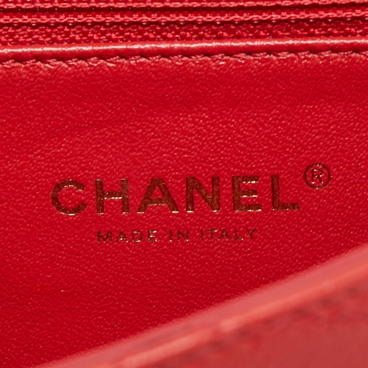 Pre Owned Chanel Red Chevron Leather Coco Waist Belt Bag