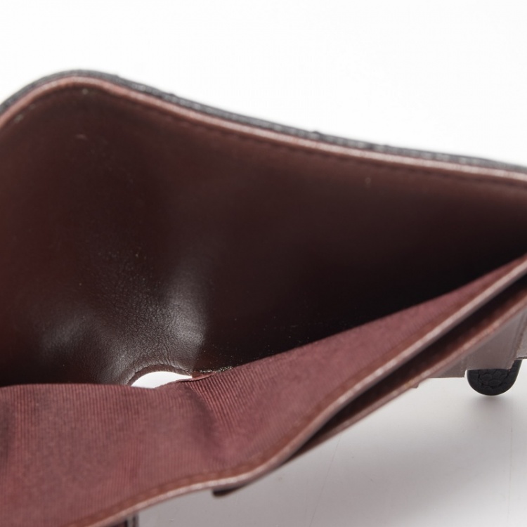 Pre Owned Chanel Black Quilted Caviar Leather Classic Trifold Wallet