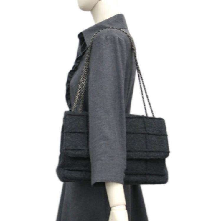 Chanel Grey Wool Chocolate Bar Reissue 2.55 Shoulder Bag Chanel