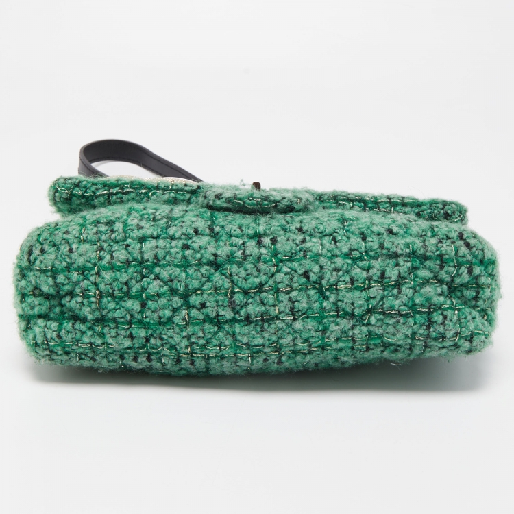 Pre Owned Chanel Green/Black Tweed Reissue Brooch Flap Bag