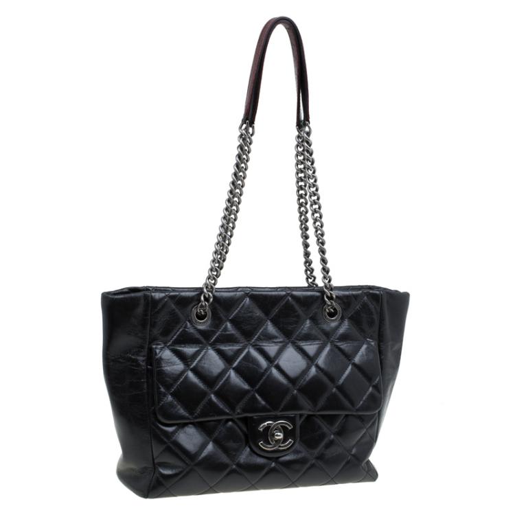 Pre Owned Chanel Black Glazed Leather Petite Shopper Tote