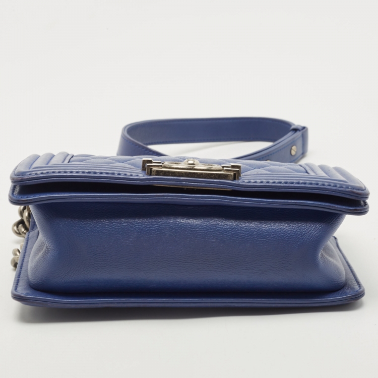 Pre Owned Chanel Blue Quilted Leather Small Boy Flap Bag